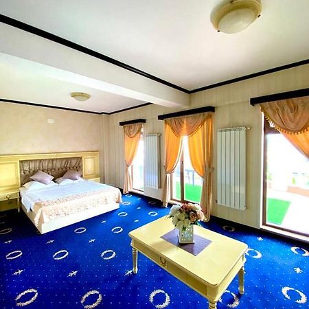 Valea Lupului  Hotel Premier Class מראה חיצוני תמונה