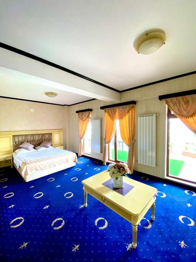 Valea Lupului  Hotel Premier Class מראה חיצוני תמונה