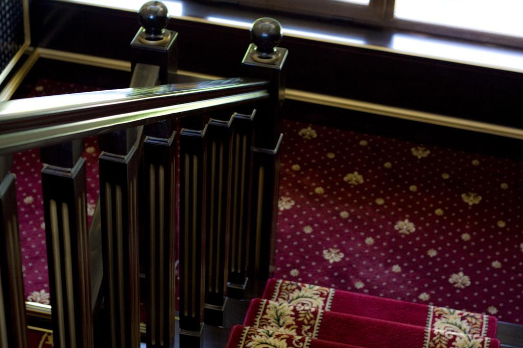 Valea Lupului  Hotel Premier Class מראה חיצוני תמונה