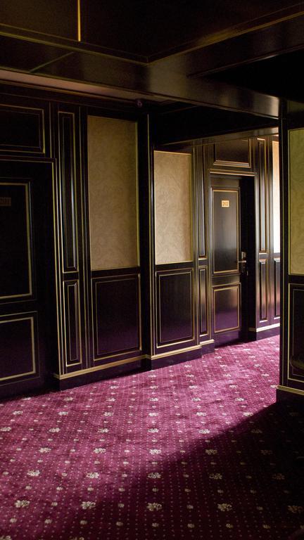 Valea Lupului  Hotel Premier Class מראה חיצוני תמונה