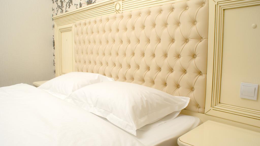Valea Lupului  Hotel Premier Class מראה חיצוני תמונה